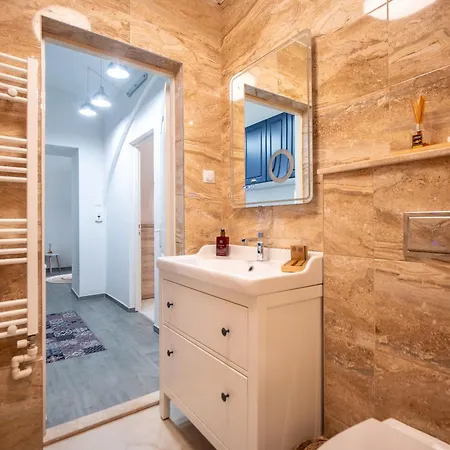 Apartment Historical Townhouse - Hypercenter